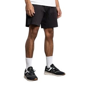 NWT 686 Men’s Everywhere Double Knit Performance Shorts Size S‎ & M